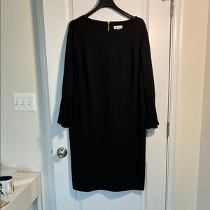 Calvin Klein - Elegant Black Dress
